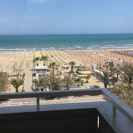 Appartamento Fronte Mare Rimini Exterior foto