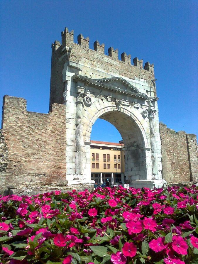 Appartamento Fronte Mare Rimini Exterior foto