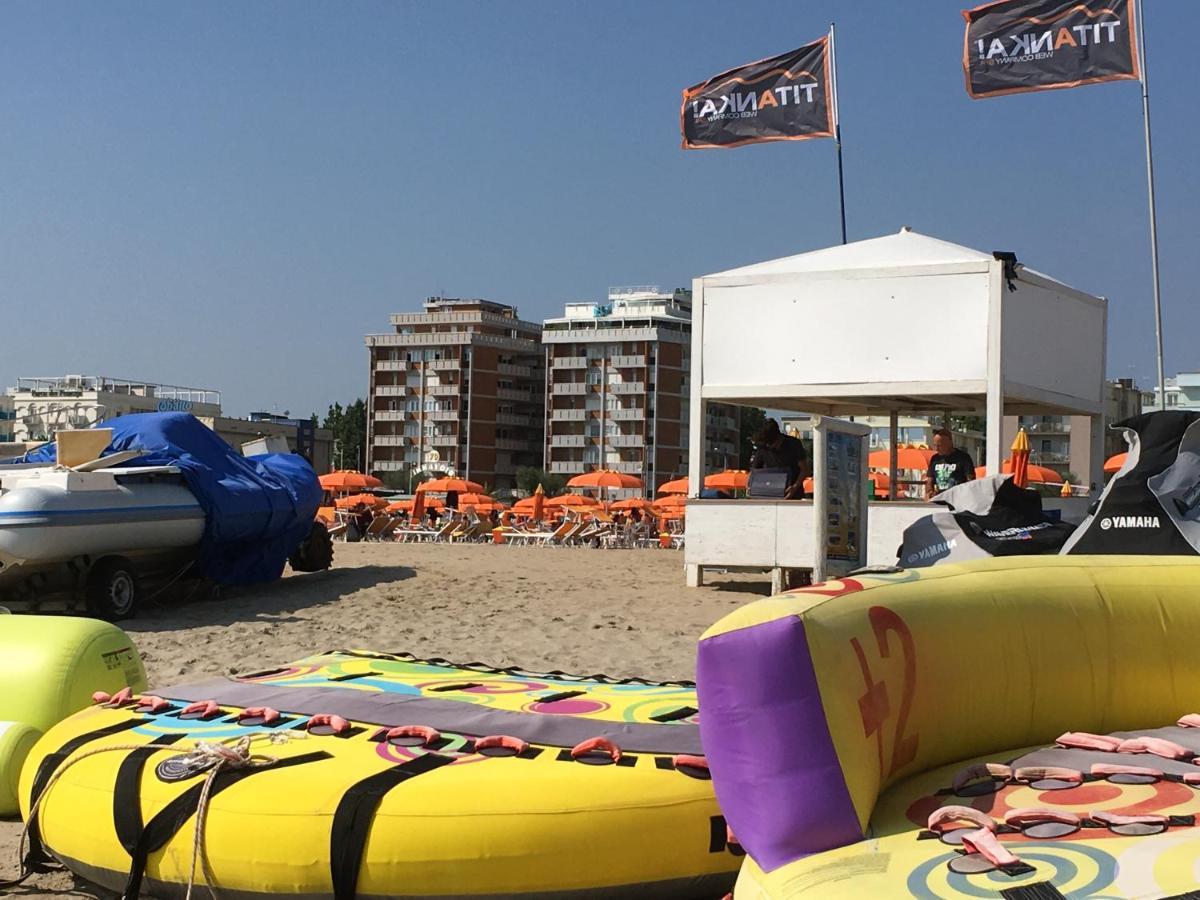 Appartamento Fronte Mare Rimini Exterior foto