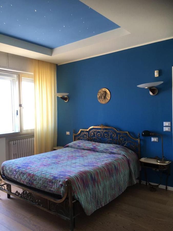 Appartamento Fronte Mare Rimini Exterior foto